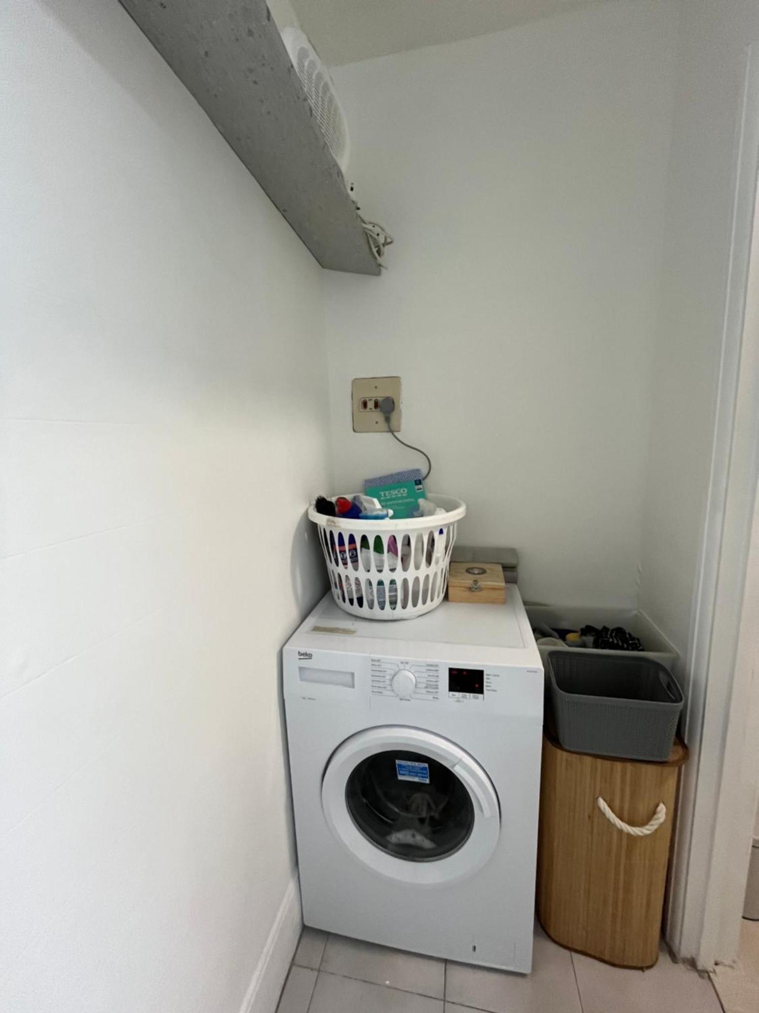 Love Flat-shared - Acomodação com café da manhã  *